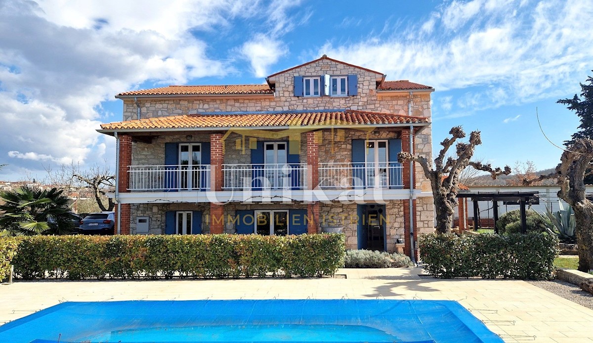 Besonderes Anwesen mit viel Privatsphäre